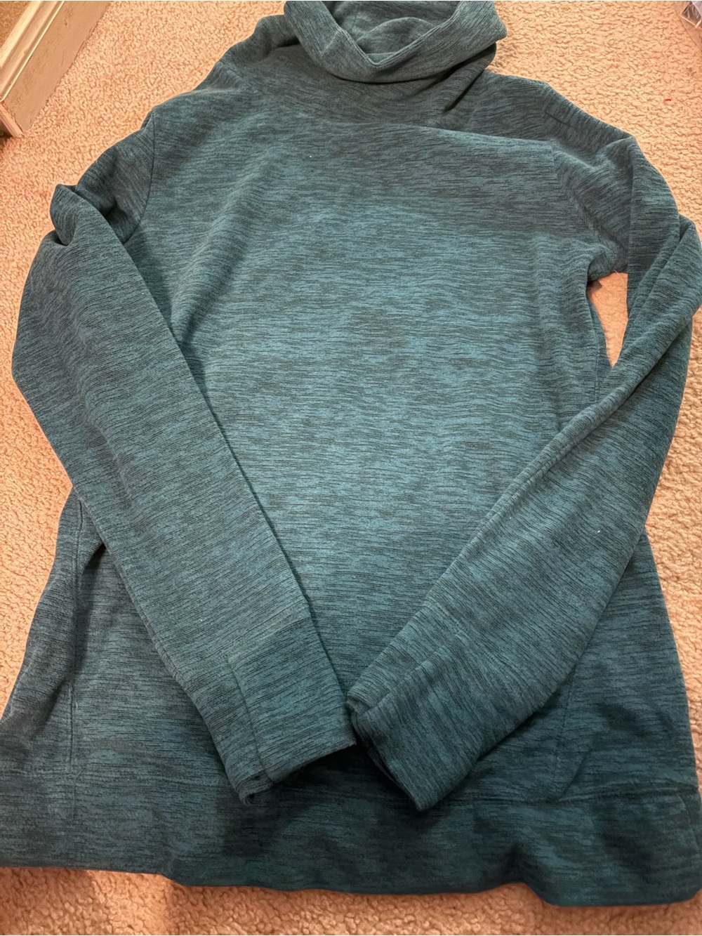 Women's Tek gear heathered Teal Turtleneck fleece Sweater
